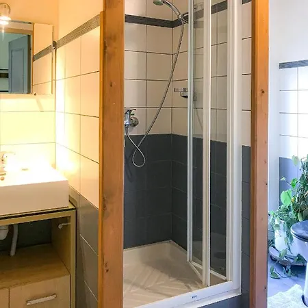 Des Casernes Daire Saint-Christophe (Savoie)