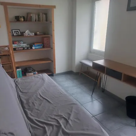 Daire Des Casernes Saint-Christophe (Savoie)