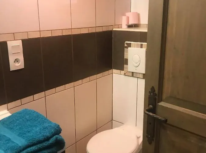 Des Casernes Apartment